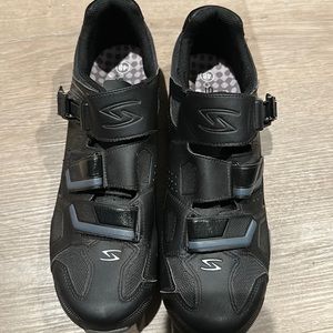 Serfas Size 14 cycling shoes